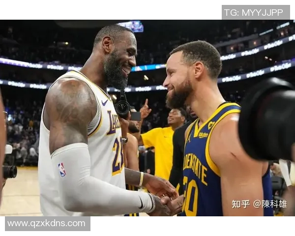 2018年全明星赛库里队与詹姆斯队的精彩对决回顾与分析