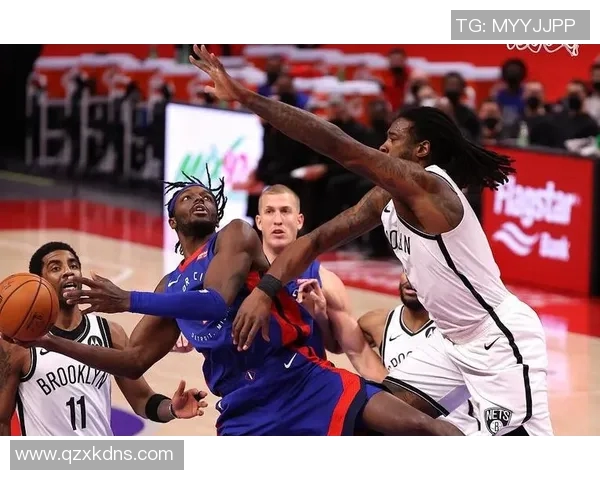 2019212篮网与猛龙激战正酣球迷见证精彩瞬间与精彩表现