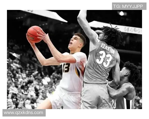 斯库特亨德森的崛起之路：从青涩新秀到篮球未来之星