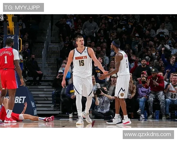 湖人主场迎战鹈鹕全力争胜球迷期待精彩对决与逆转时刻 湖人主场迎战鹈鹕全力争胜球迷期待精彩对决与逆转时刻